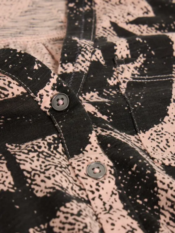 annie_collared_longline_s_4.webp ANNIE COLLARED LONGLINE SHIRT in PINK PRINT