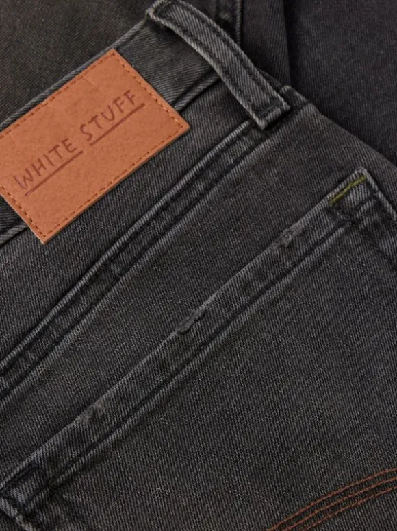 eastwood_straight_jean_in_4-5.webp Eastwood Straight Jean in WASHED BLACK