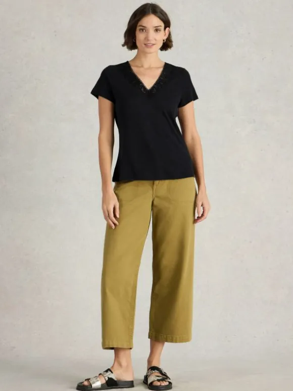 Ellie Linen Blend Lace Tee in PURE BLACK