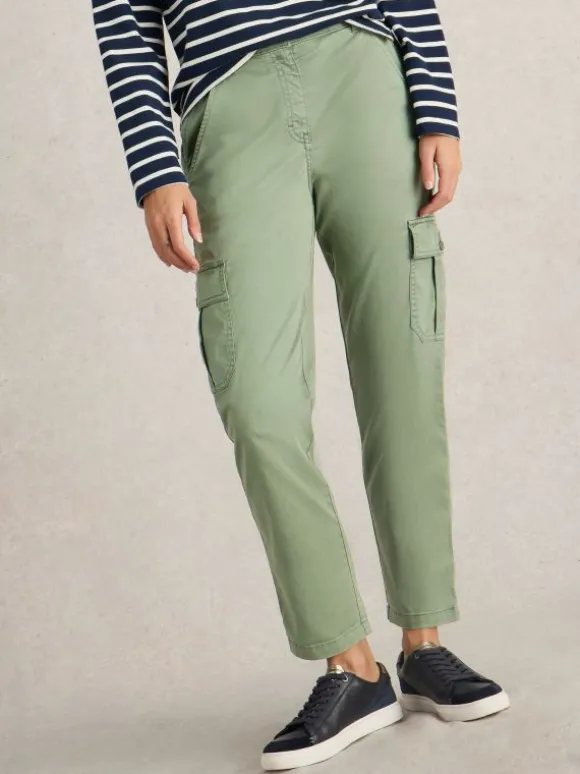 Everleigh Cargo Trouser in MID GREEN