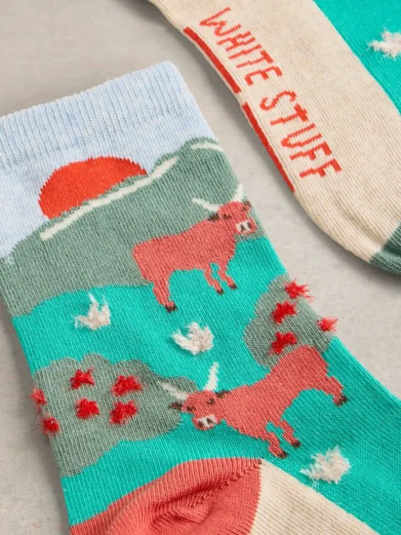 Fluffy Cows Ankle Sock in BRIGHT GREEN