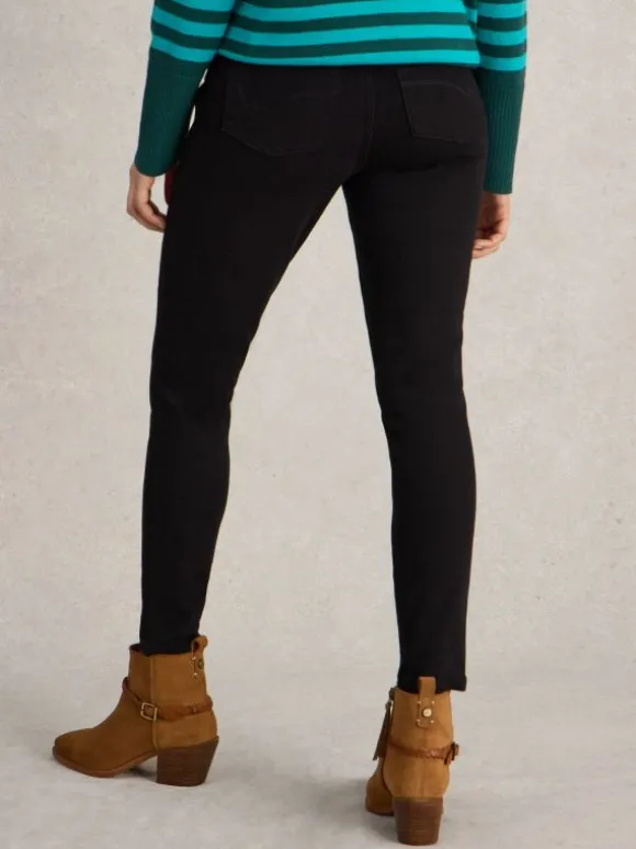 holly_skinny_jean_in_blac_2.webp Holly Skinny Jean in BLACK DENIM