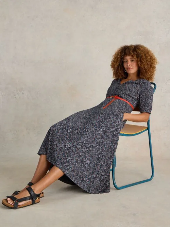 Megan V Neck Jersey Midi Dress in NAVY PRINT