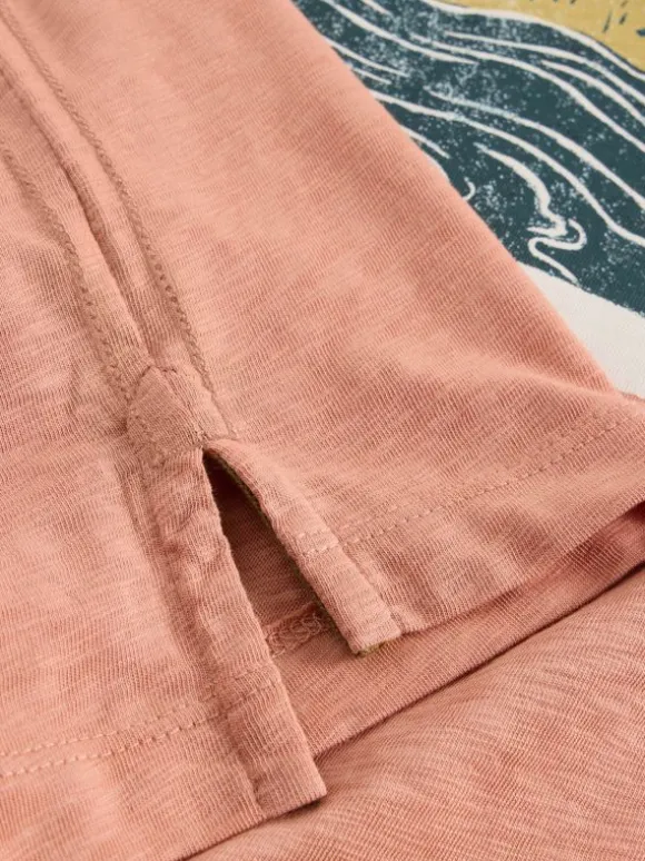 mountain_graphic_tee_in_p_4.webp Mountain Graphic Tee in PINK PRINT