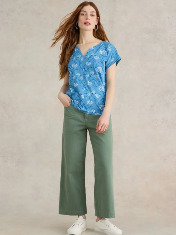 NELLY NOTCH NECK COTTON TEE in BLUE PRINT