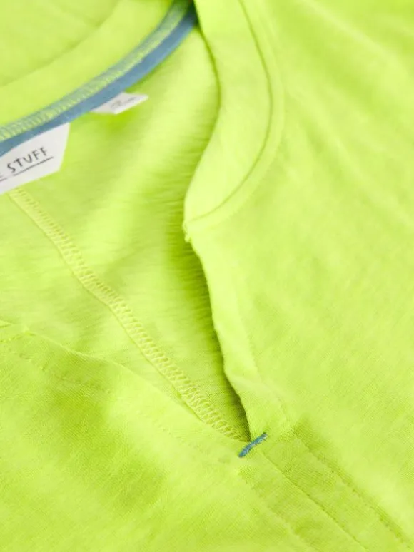 nelly_notch_neck_short_sl_4-1.webp NELLY NOTCH NECK SHORT SLEEVE TEE in BRIGHT YELLOW