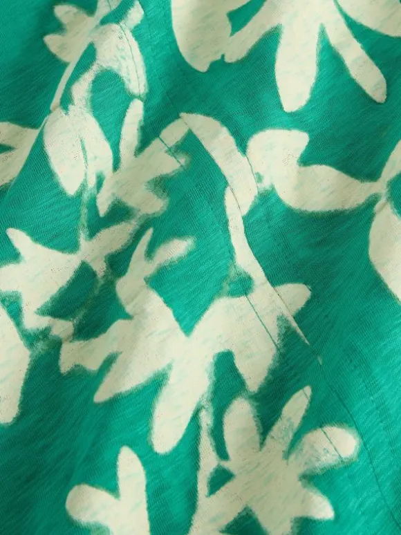 nelly_notch_neck_short_sl_4-2.webp NELLY NOTCH NECK SHORT SLEEVE TEE in GREEN MULTI