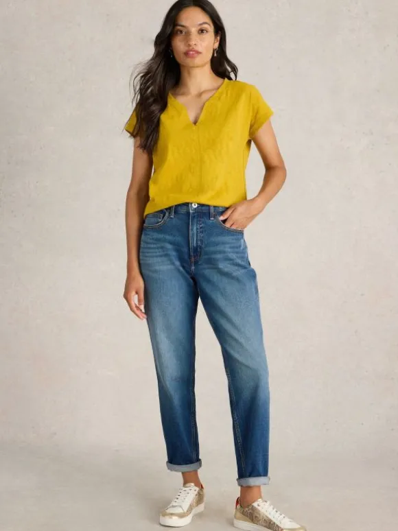 NELLY NOTCH NECK T-SHIRT in MID CHARTREUSE