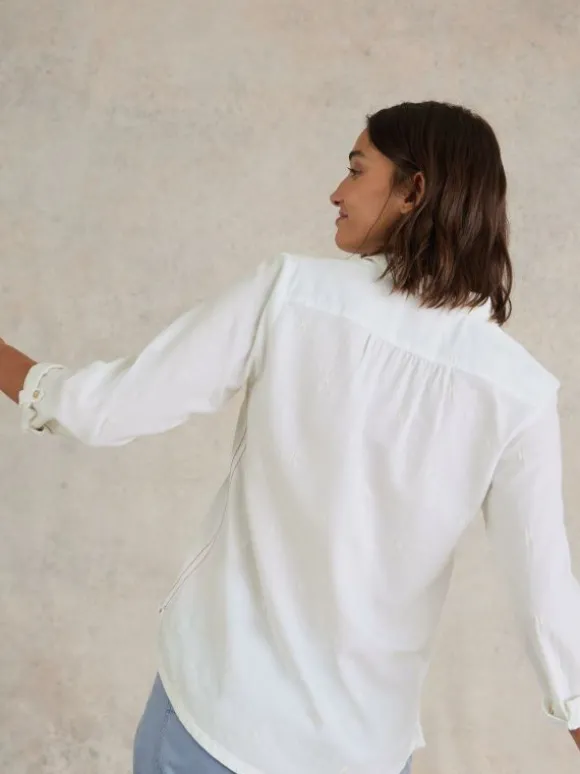 sophie_organic_cotton_shi_2-3.webp Sophie Organic Cotton Shirt in PALE IVORY