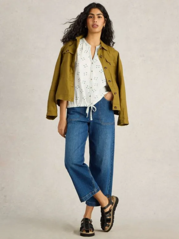 TULIP COLLARED SLEEVELESS SHIRT in WHITE PRINT