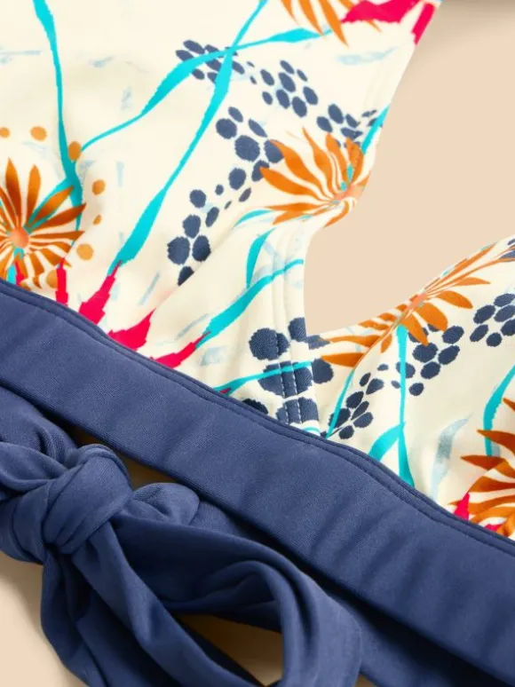 valley_bikini_top_in_ivor_4.webp Valley Bikini Top in IVORY MULTI