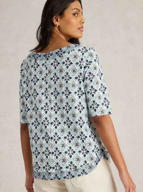 weaver_jersey_tee_in_whit_2.webp WEAVER JERSEY TEE in WHITE PRINT